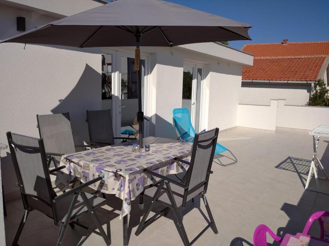 Dandy Apartment Povljana Ngoại thất bức ảnh